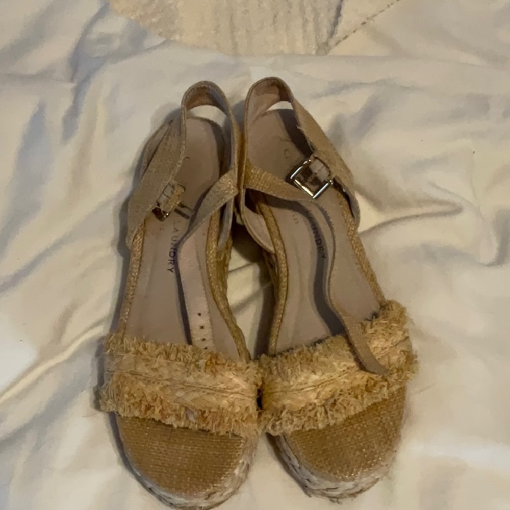 Chinese Laundry Platform Shoes Size 8